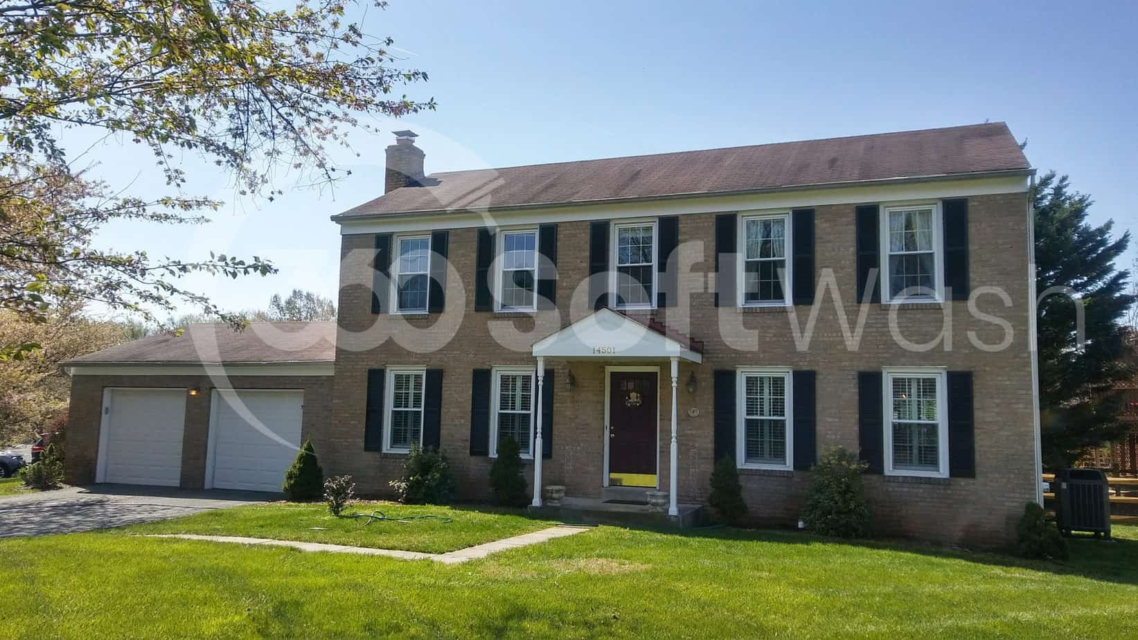 Portfolio Before and After Photo Gallery 32 Roof Cleaning Columbia MD | 20588, 21044, 21045, 21046